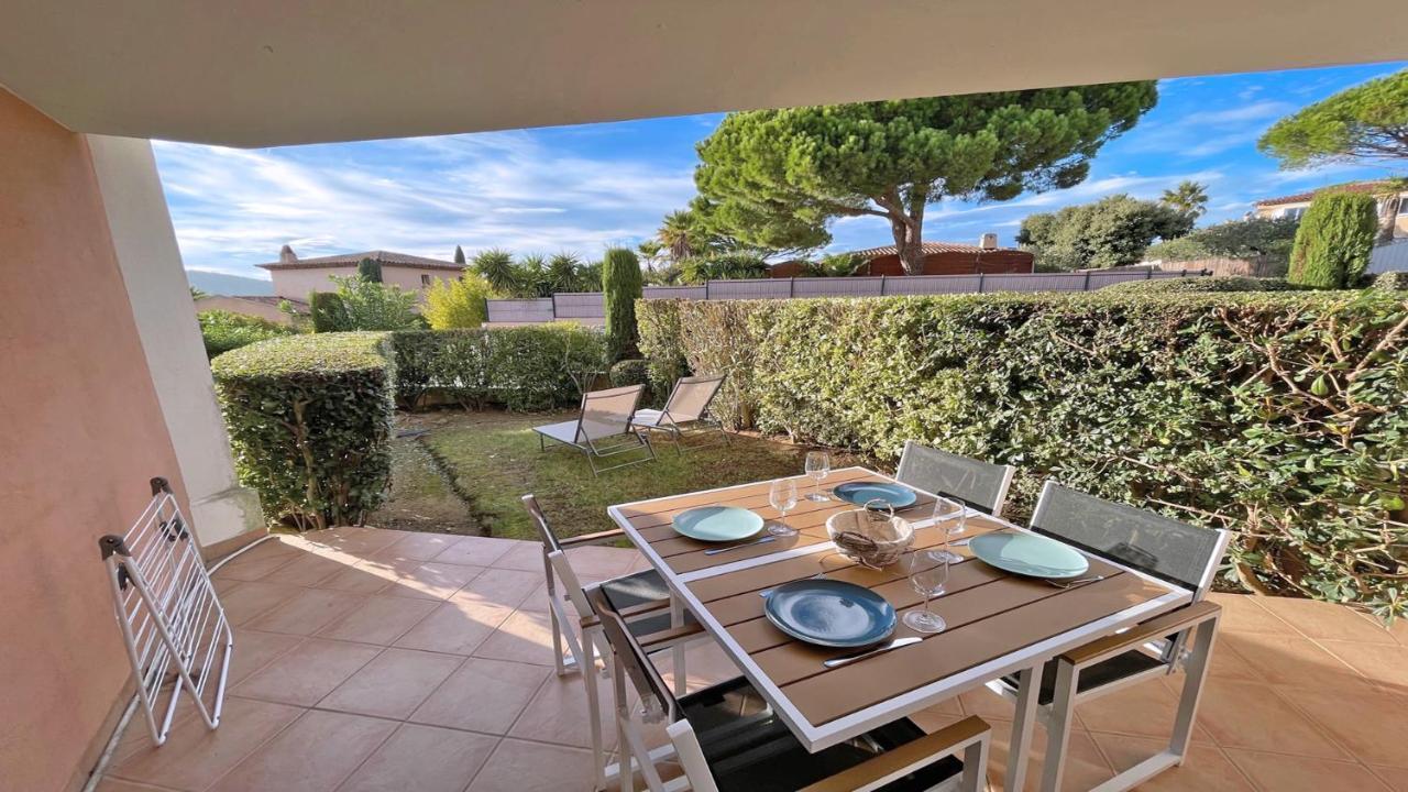 Appartement Les Pins Bleus A8 Sainte-Maxime Bagian luar foto