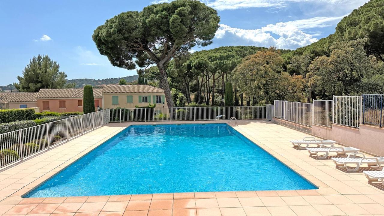 Appartement Les Pins Bleus A8 Sainte-Maxime Bagian luar foto