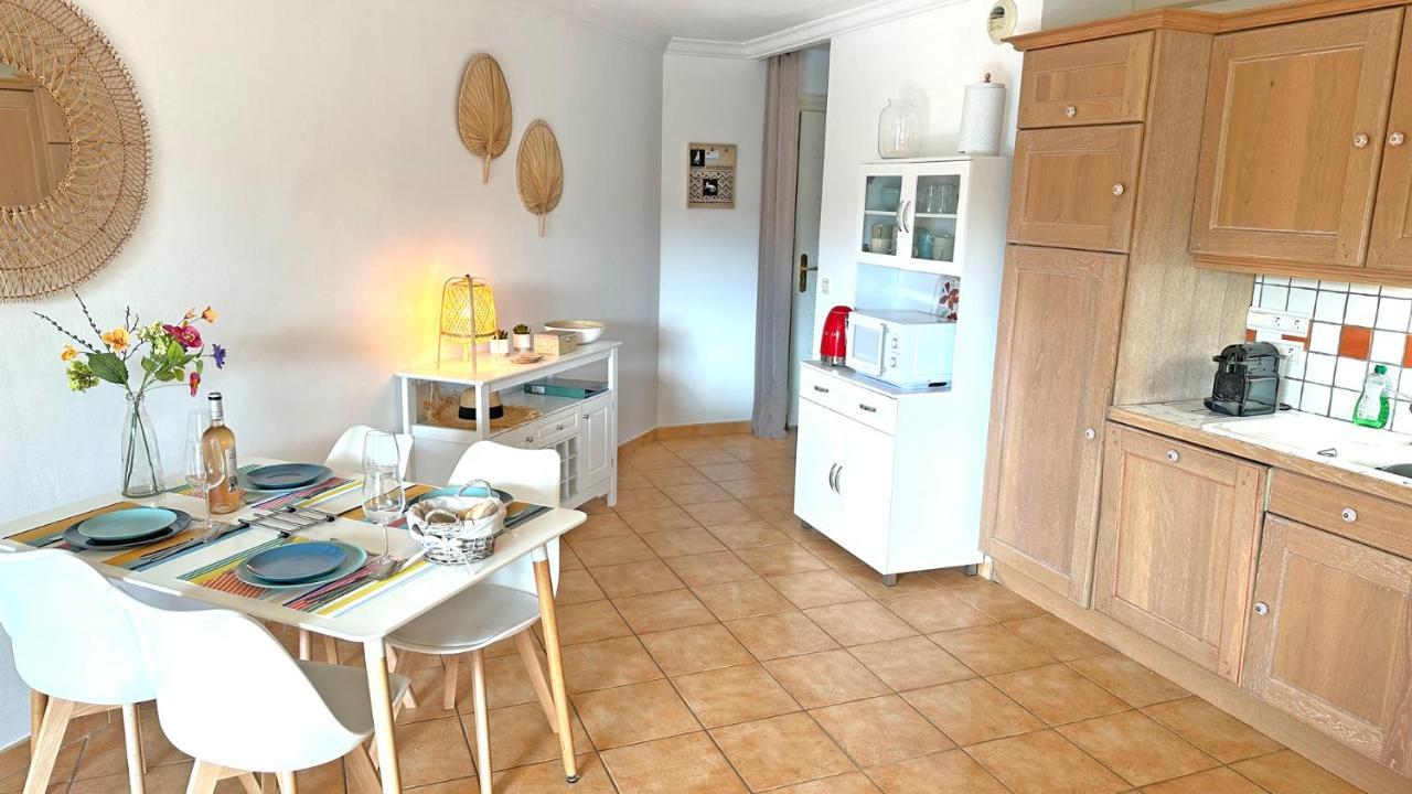 Appartement Les Pins Bleus A8 Sainte-Maxime Bagian luar foto