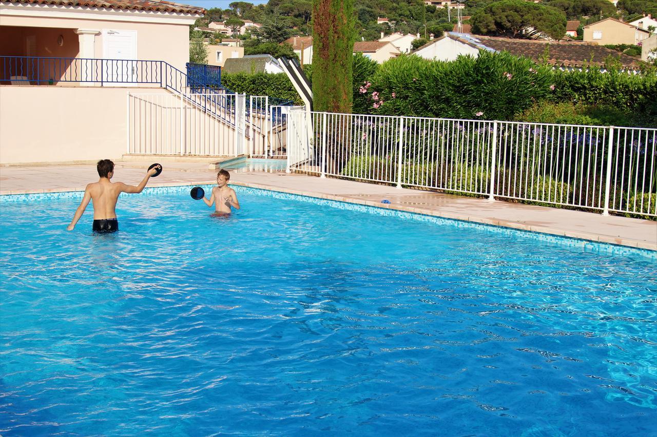 Appartement Les Pins Bleus A8 Sainte-Maxime Bagian luar foto